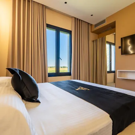 Villa Azura With Pool Sauna Jacuzzi Rrushkull (Durres)
