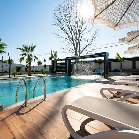 Villa Azura With Pool Sauna Jacuzzi *