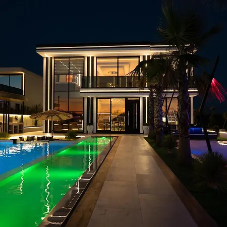 Villa Azura With Pool Sauna Jacuzzi *