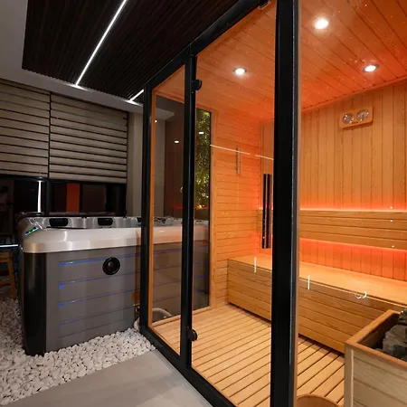 Azura With Pool Sauna Jacuzzi Rrushkull (Durres)
