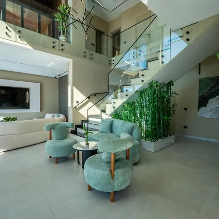 Azura With Pool Sauna Jacuzzi Villa